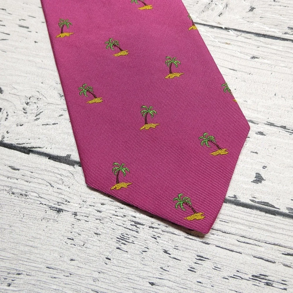 J.Crew‎ Tie Mens One Size Pink Palm Tree Island 100% Silk Novelty Necktie